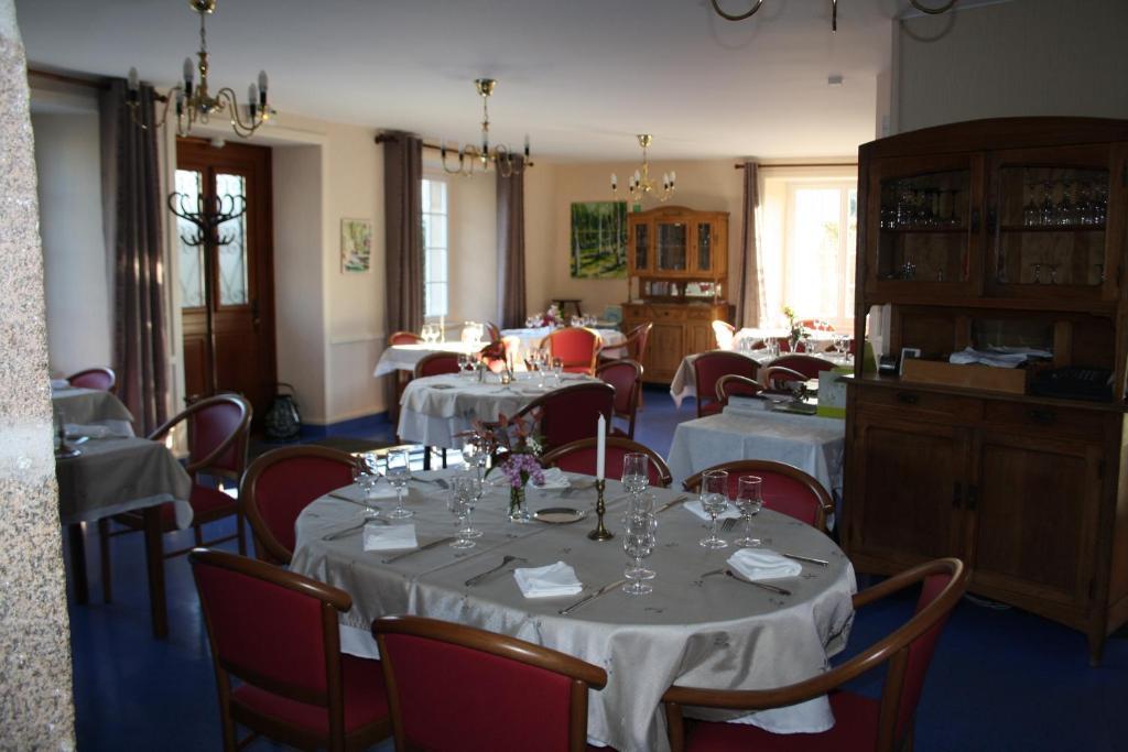 Auberge De Saint Julien Aux Bois Zewnętrze zdjęcie