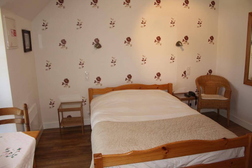 Auberge De Saint Julien Aux Bois Zewnętrze zdjęcie